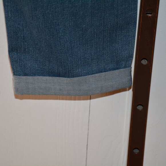 Levi Strauss Gold Women's Mid Rise Boyfriend Cropped Cuffed Jeans 24 NWT - Picture 10 of 10
